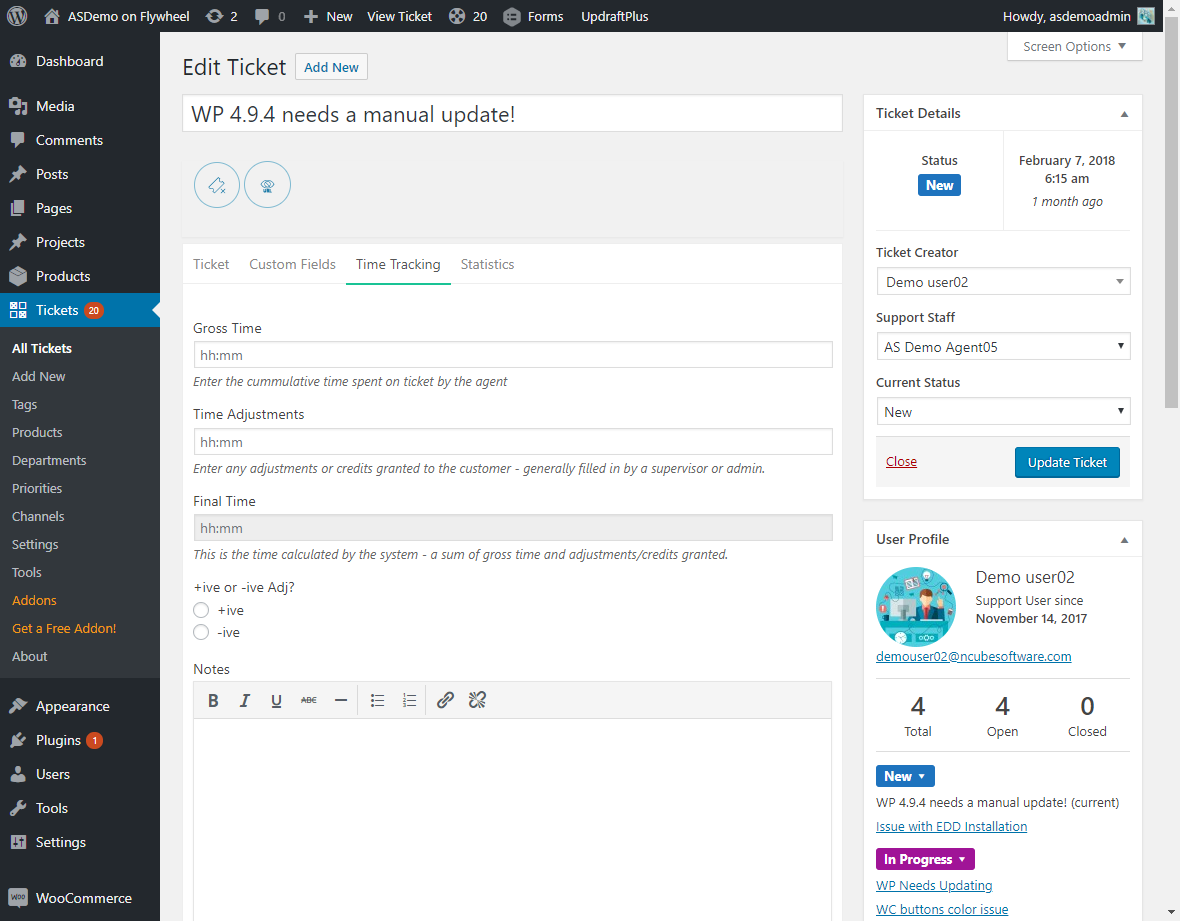 Agent's view when replying to a ticket - with the basic time tracking fields shown.