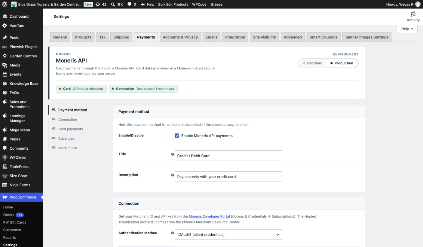 The gateway settings: a status console says whether the card method will appear at checkout and which environment you are editing.
