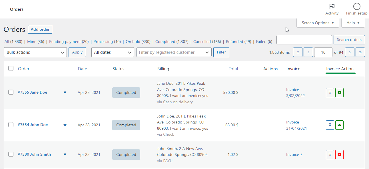 Invoice actions on the WooCommerce Orders screen.