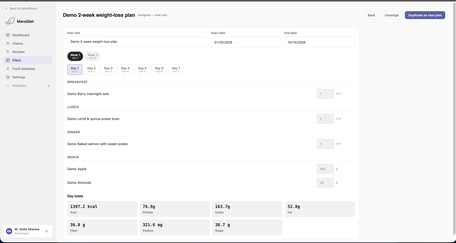 Plan builder with meals per day, foods and recipes, and live nutrient totals.