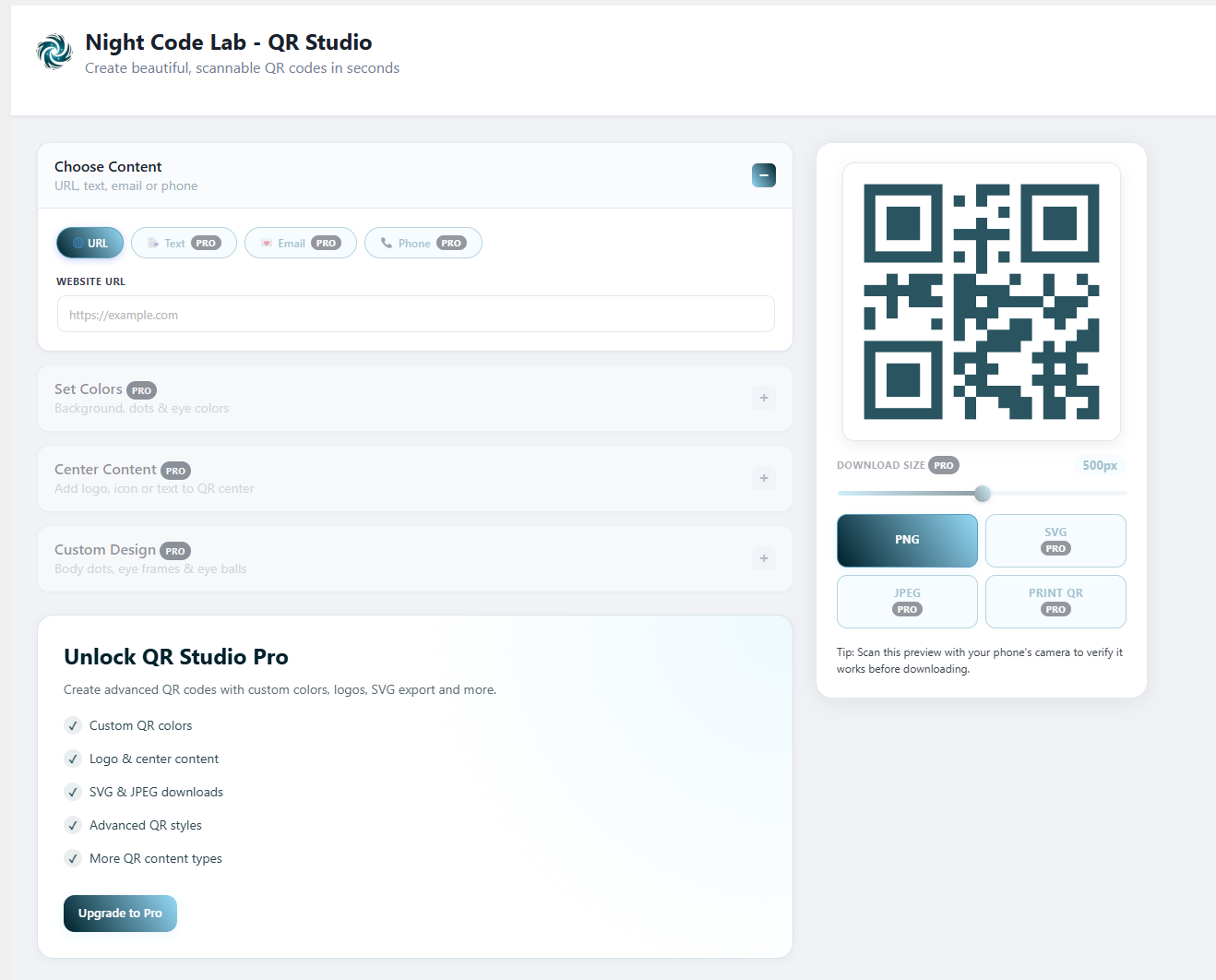 QR Studio dashboard with live preview