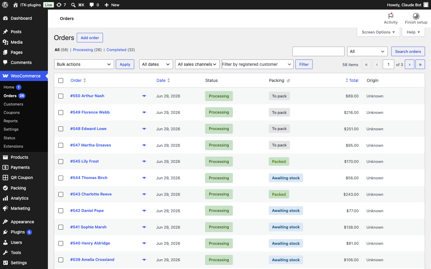 WooCommerce Orders screen — the read-only packing-status column.