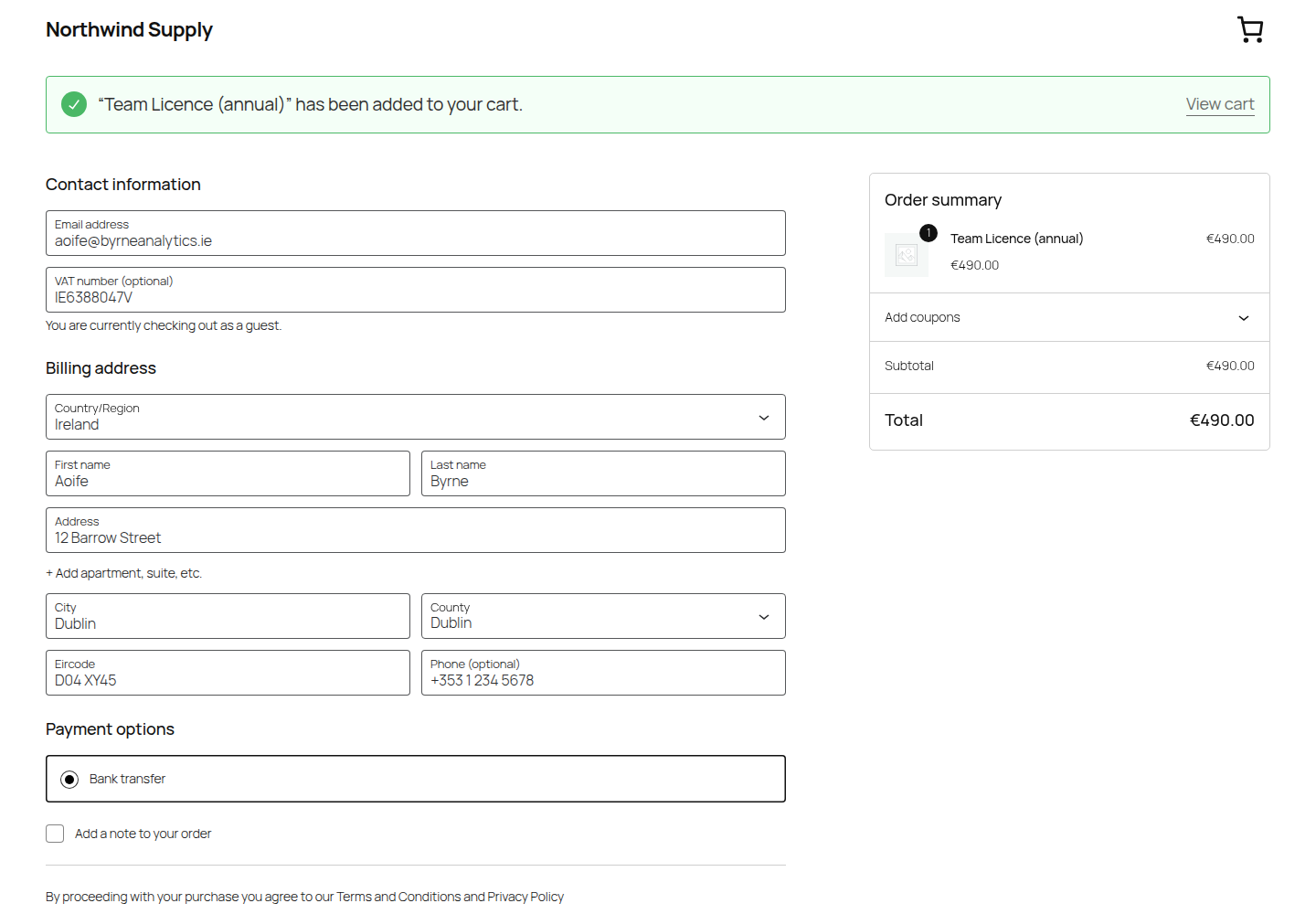 Block checkout — the same field in the contact section