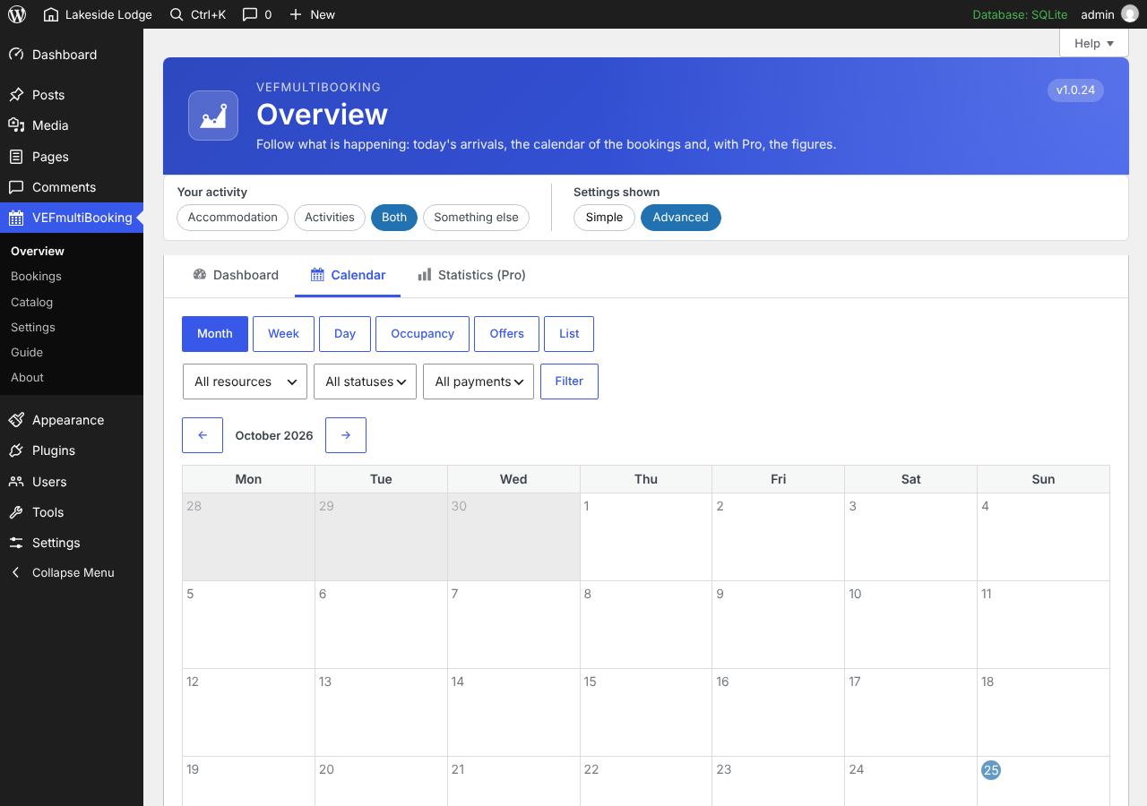 The calendar of the bookings: month, week, day and occupancy views, with drag-and-drop rescheduling.
