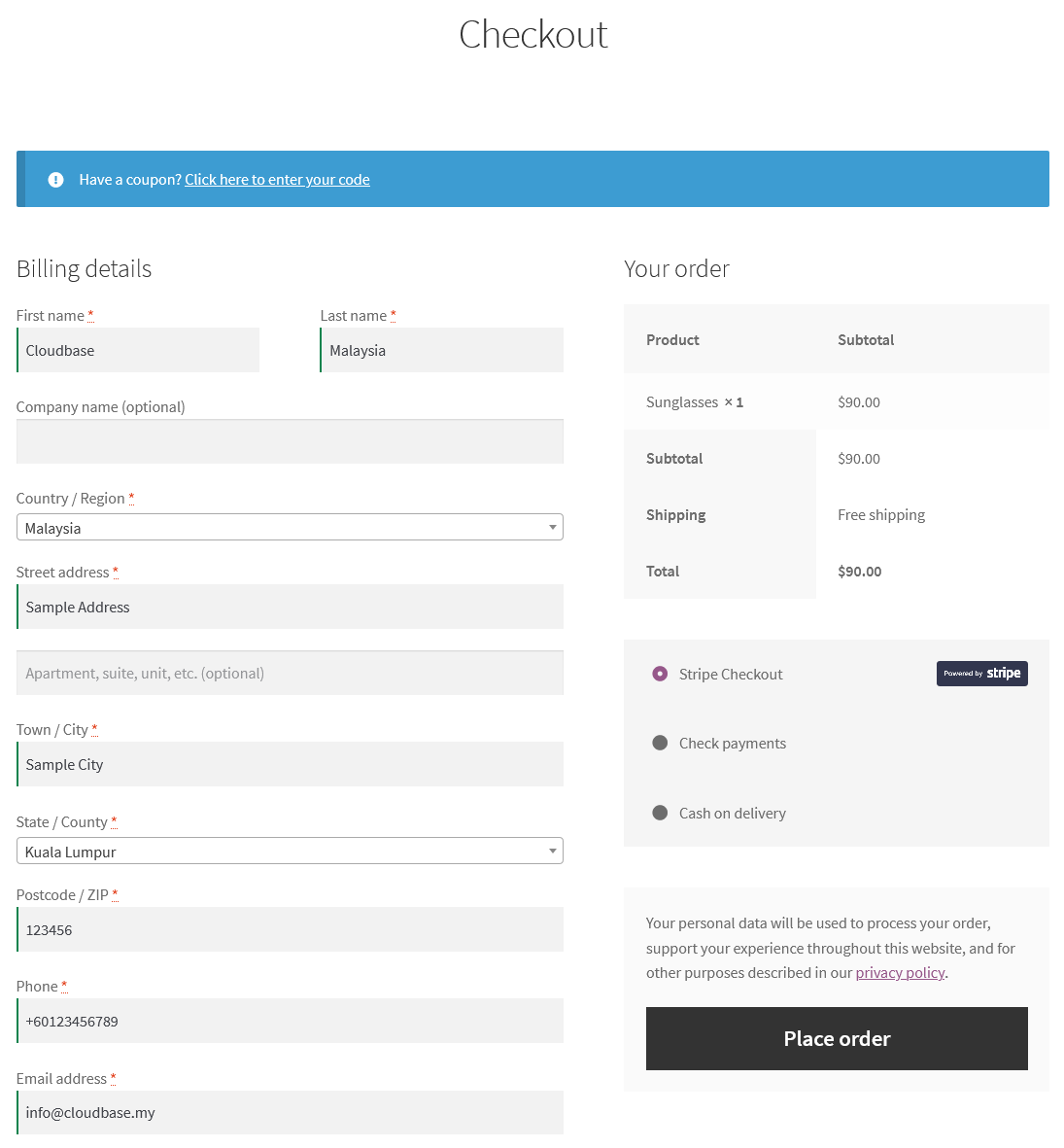 The Stripe Checkout payment method shown at the WooCommerce frontend once the plugin is enabled